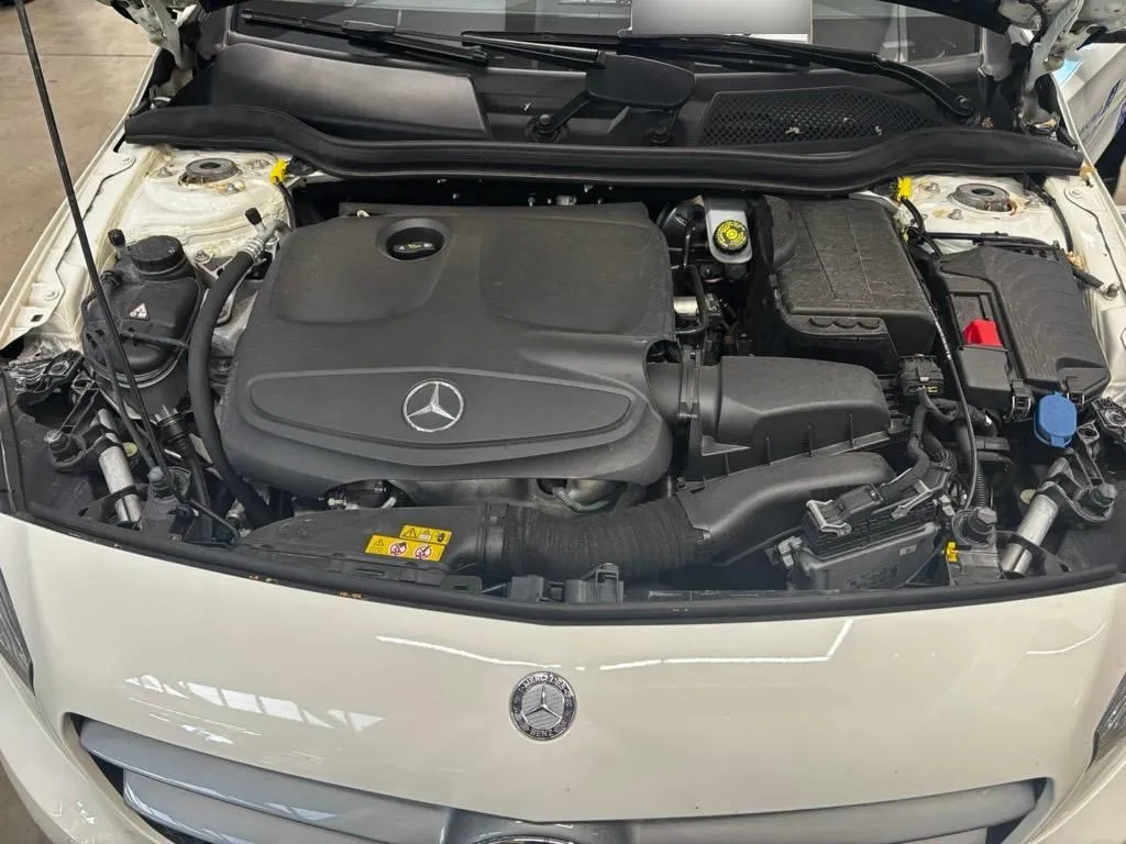 Mercedes-Benz A-Klasse W176 A 200, 156 PS — zdjęcie 10