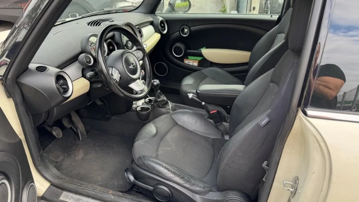 Mini Mini R56 1.6i Cooper, 120 PS — zdjęcie 9