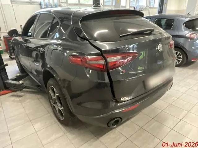 Alfa Romeo Stelvio 2.2 Veloce, 209 PS — zdjęcie 4