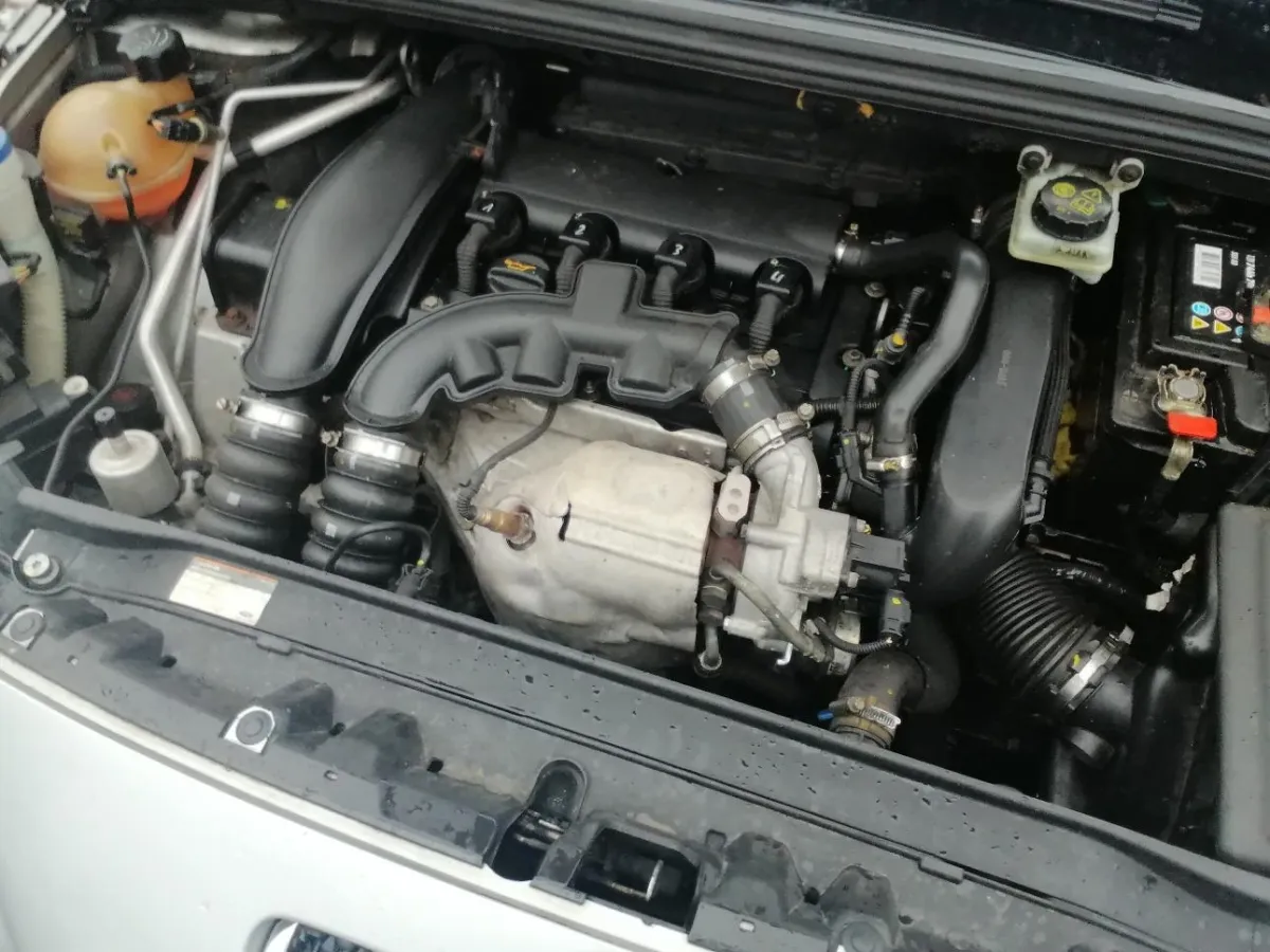Peugeot 308 SW 1.6i Turbo, 150 PS — zdjęcie 12