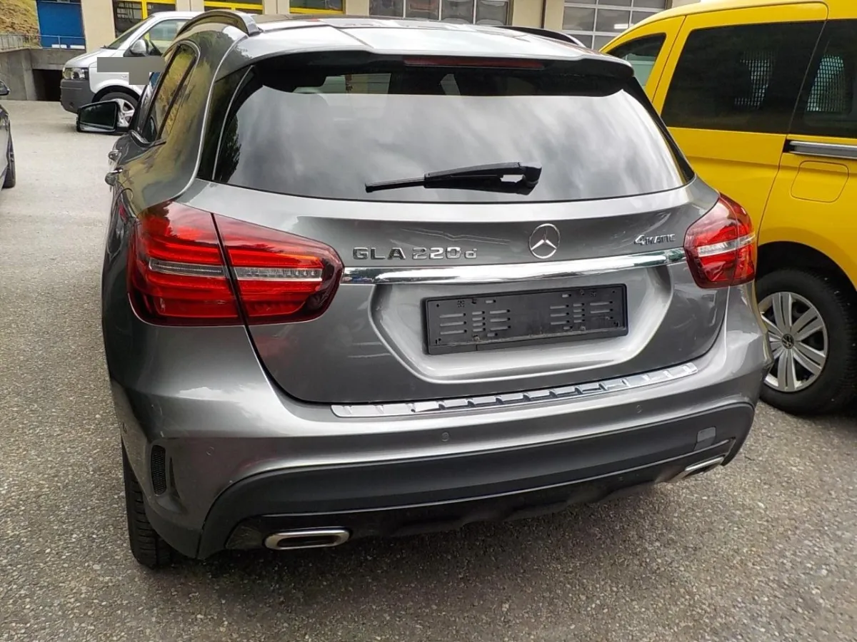Mercedes-Benz GLA-Klasse - X156 ab 01.2017 Code 808 bis 02.2020 GLA 220 d 4MATIC 2.1, 177 PS — zdjęcie 3