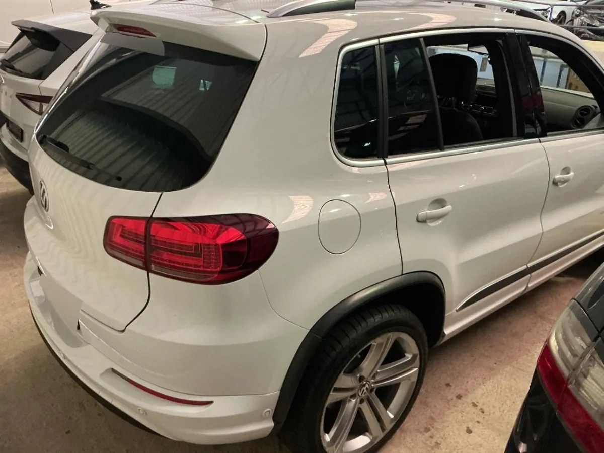 VW Tiguan Tiguan Sport & Style DSG 2.0 TSI 2.0, 211 PS — zdjęcie 3
