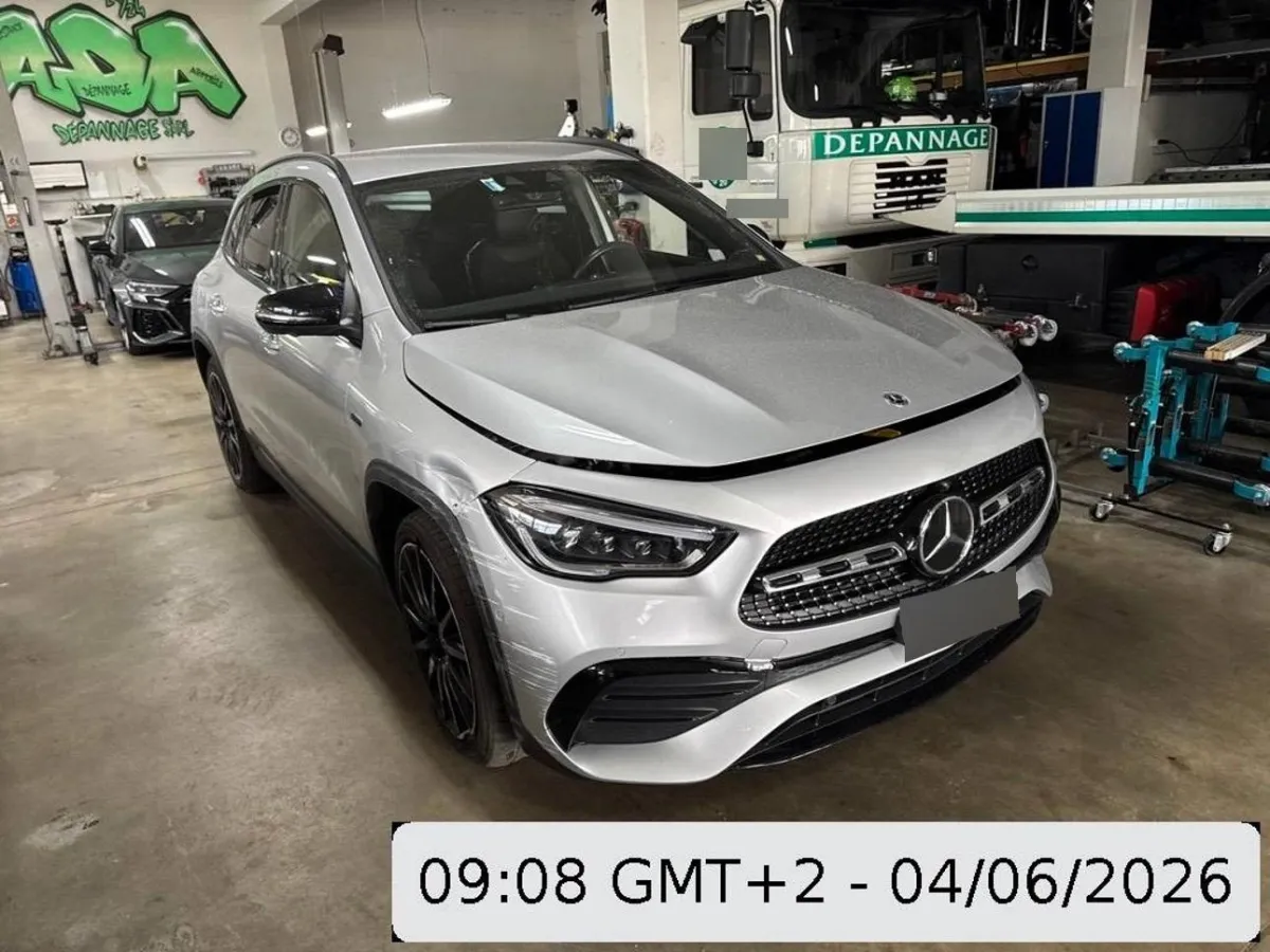 Mercedes-Benz GLA 250 e , 160 PS — zdjęcie 2