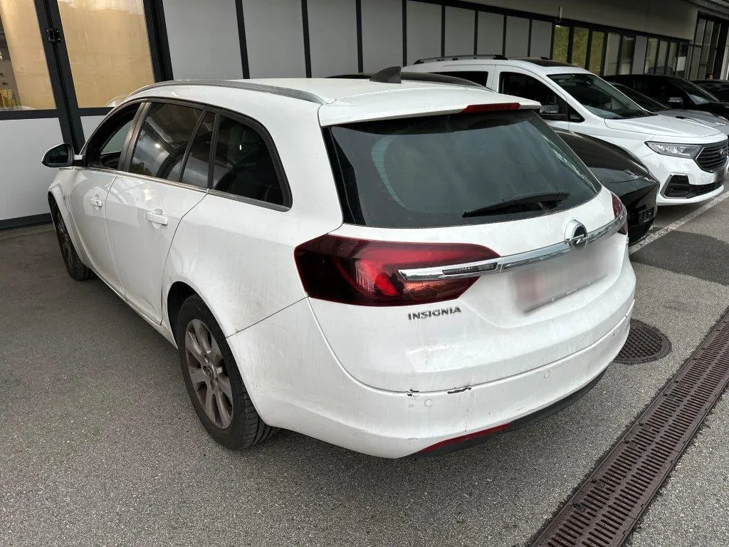 OPEL Insignia Sports Tourer 1.6 CDTi, 136 PS — zdjęcie 4