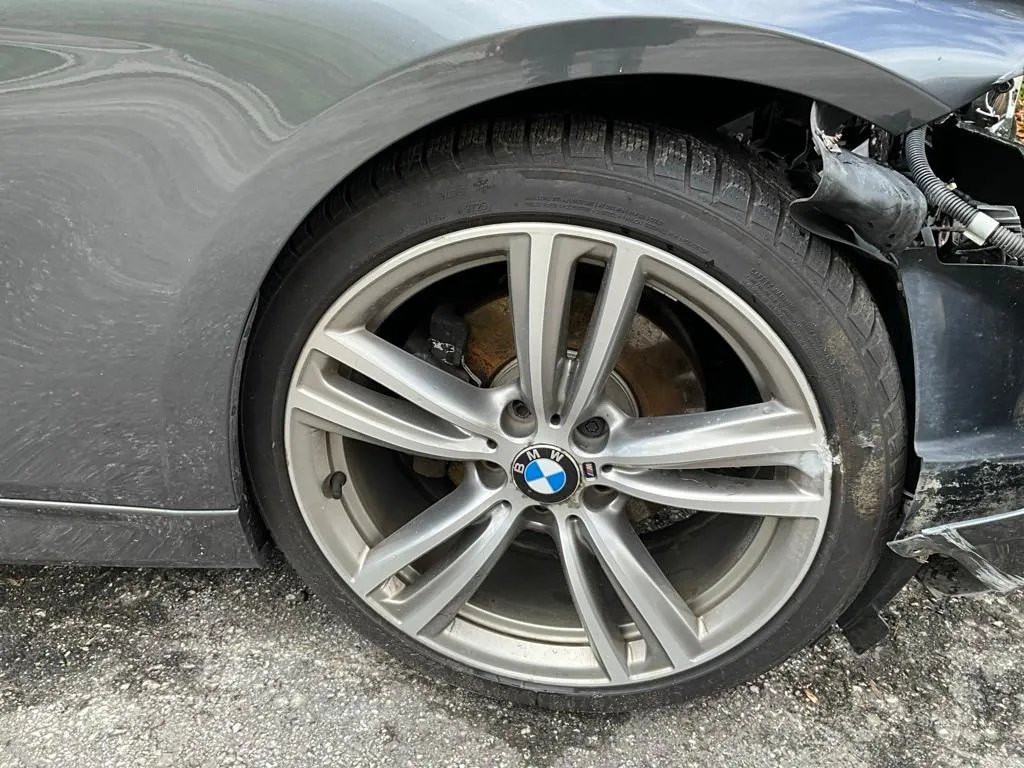 BMW 320d Touring xDrive SAG Automatic 2.0, 184 PS — zdjęcie 12
