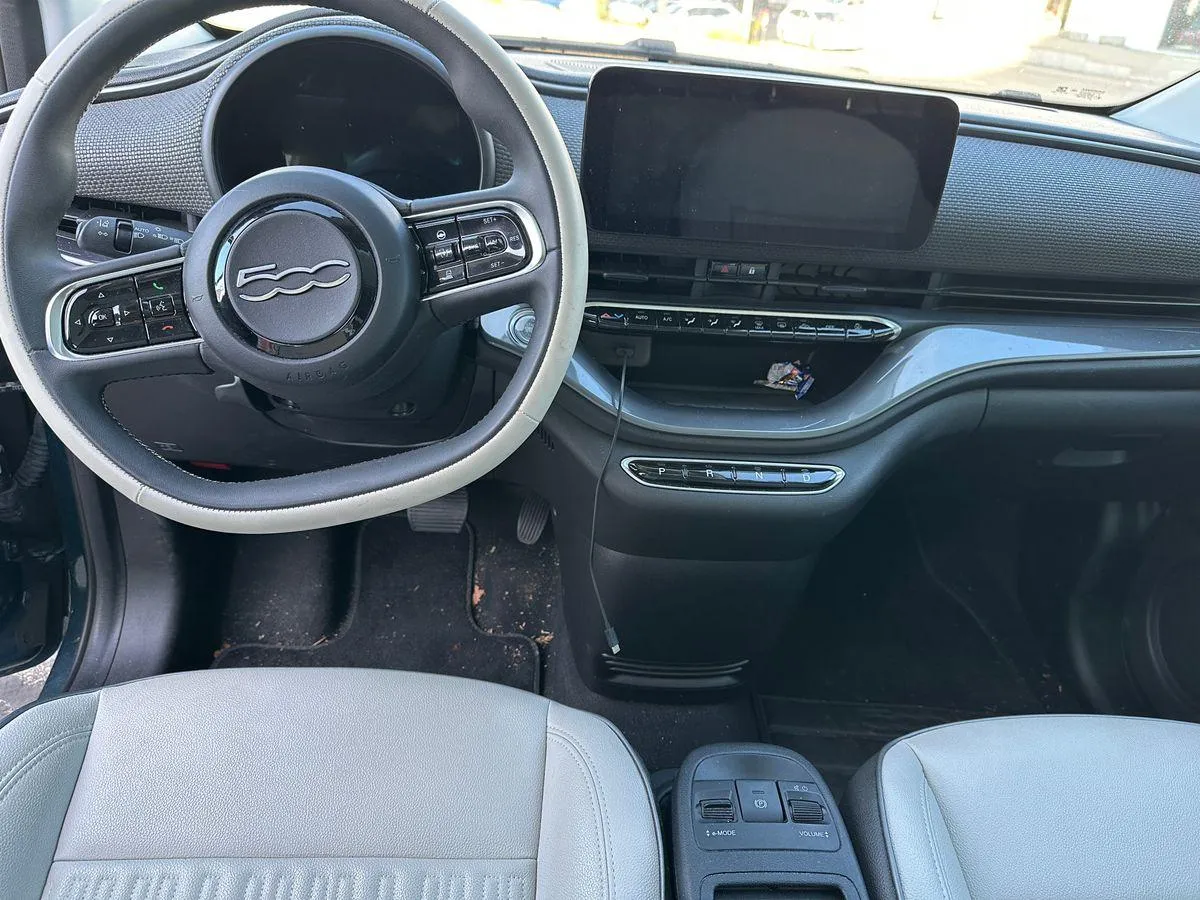 Fiat 500 La Prima by Bocelli, 118 PS — zdjęcie 6