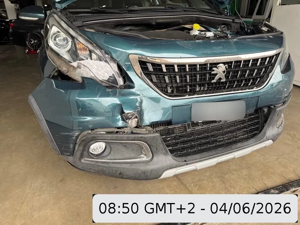 Peugeot 2008 1.2 e STT, 110 PS — zdjęcie 10