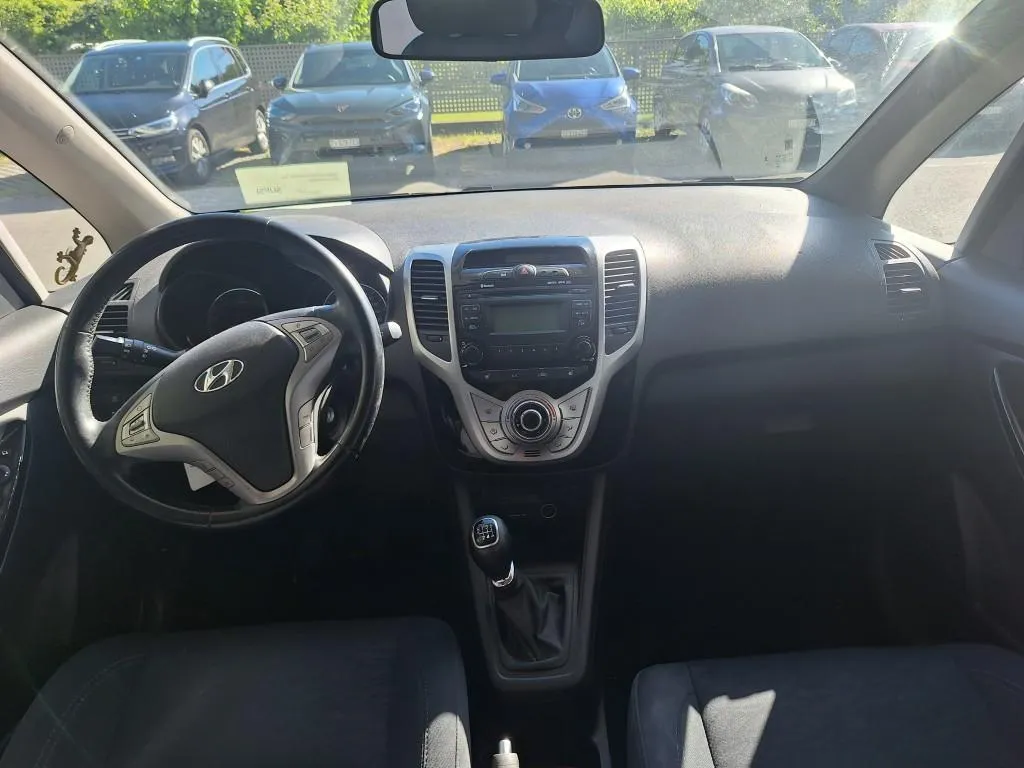 Hyundai ix20 1.6 CRDi Amplia, 128 PS — zdjęcie 5