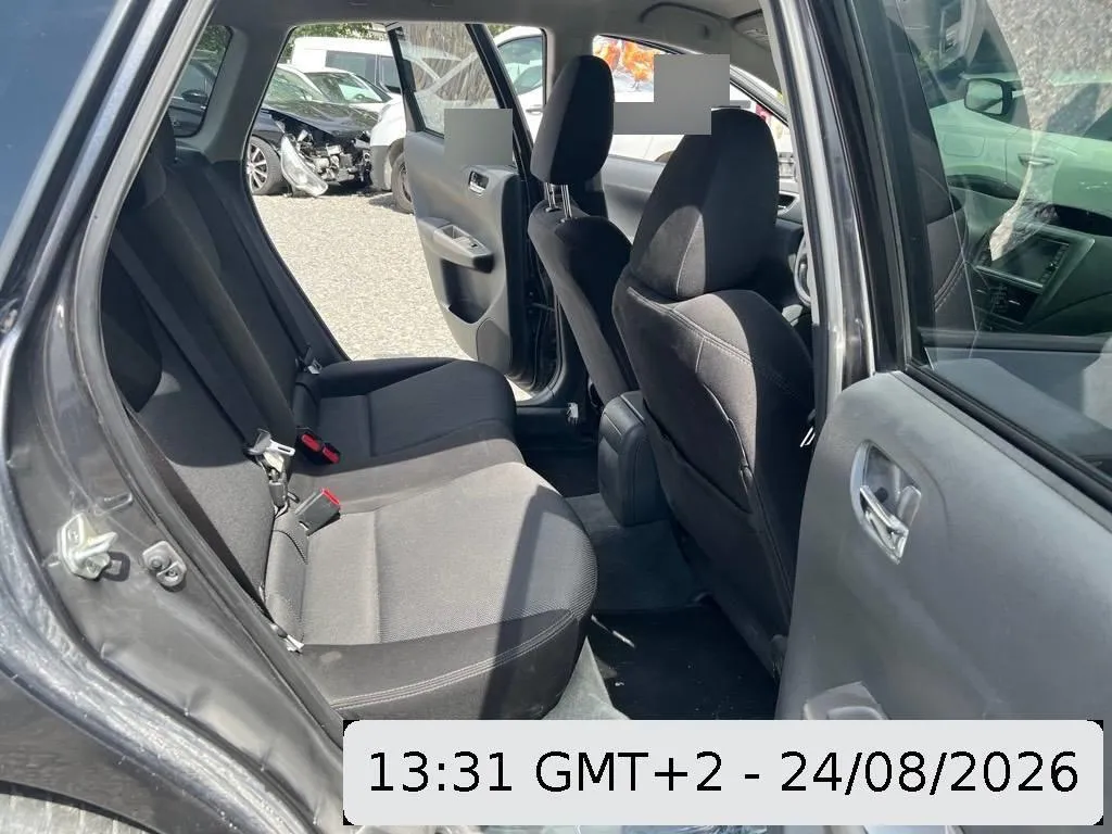 Subaru Impreza 2.0, 150 PS — zdjęcie 11