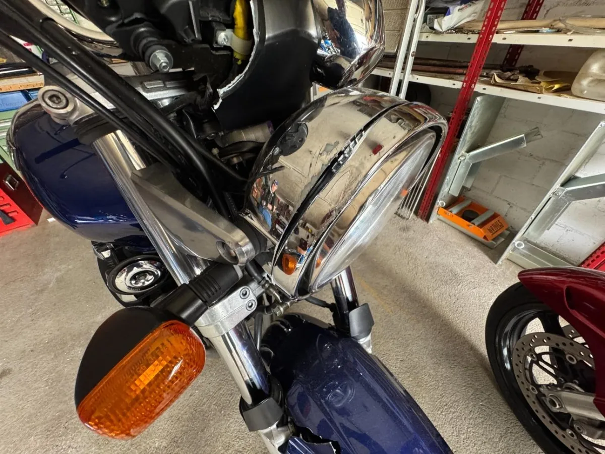 Suzuki GSX 1400, 106 PS — zdjęcie 12