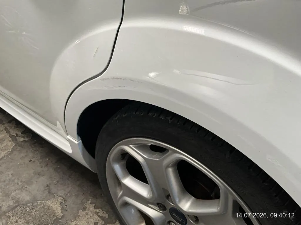 Ford Focus 2.0i Titanium, 145 PS — zdjęcie 14