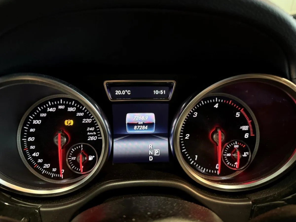 Mercedes-Benz GLE 350d AMG-Line 4-Matic 9G-Tronic 3.0, 258 PS — zdjęcie 5