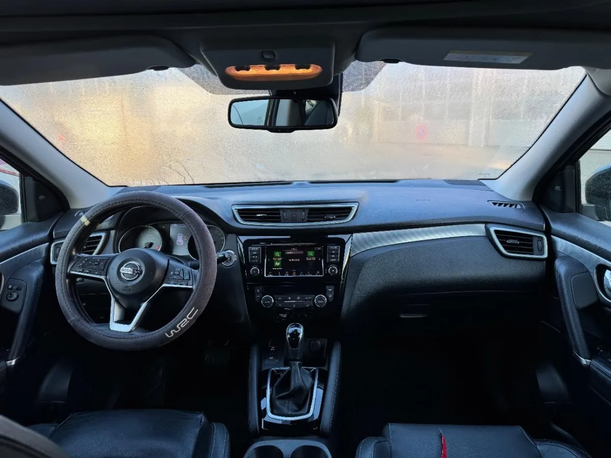 Nissan Qashqai - J11E Qashqai Tekna 1.3, 159 PS — zdjęcie 6