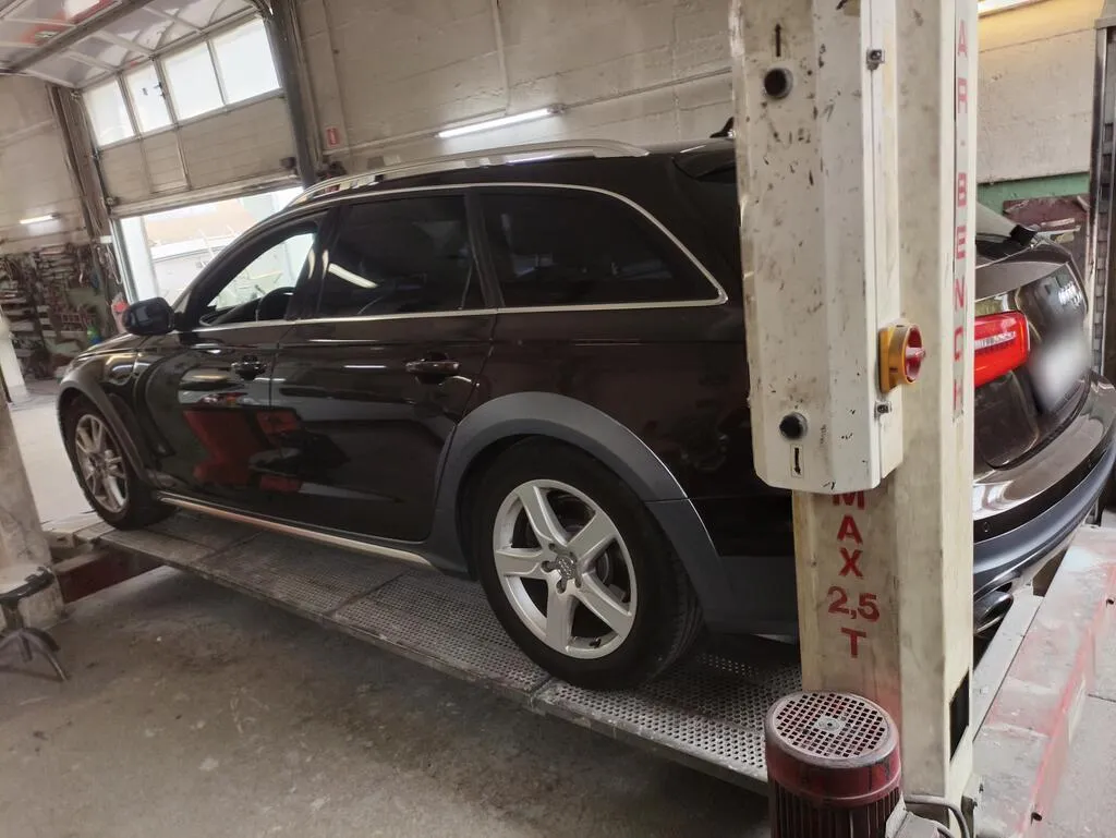 Audi A6 Allroad 3.0 V6 TDI quattro 3.0, 313 PS — zdjęcie 3