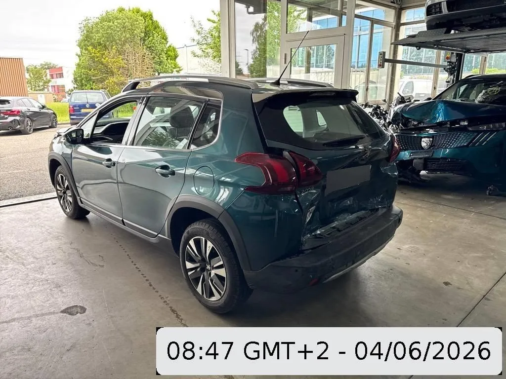 Peugeot 2008 1.2 e STT, 110 PS — zdjęcie 1