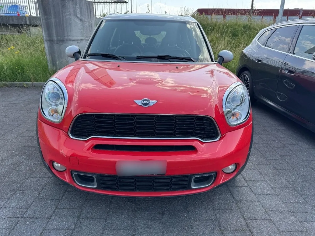 Mini Cooper S Countryman ALL4 1.6, 184 PS — zdjęcie 2