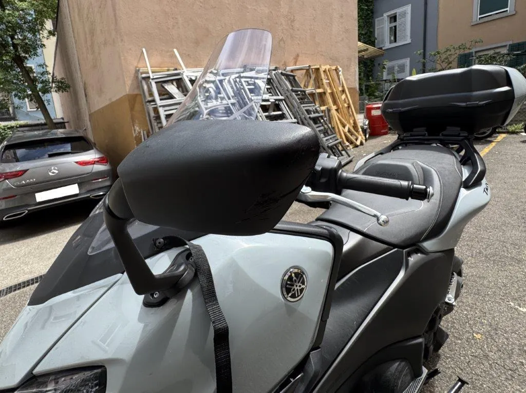 Yamaha TMax 560 ABS Tech Max, 48 PS — zdjęcie 11