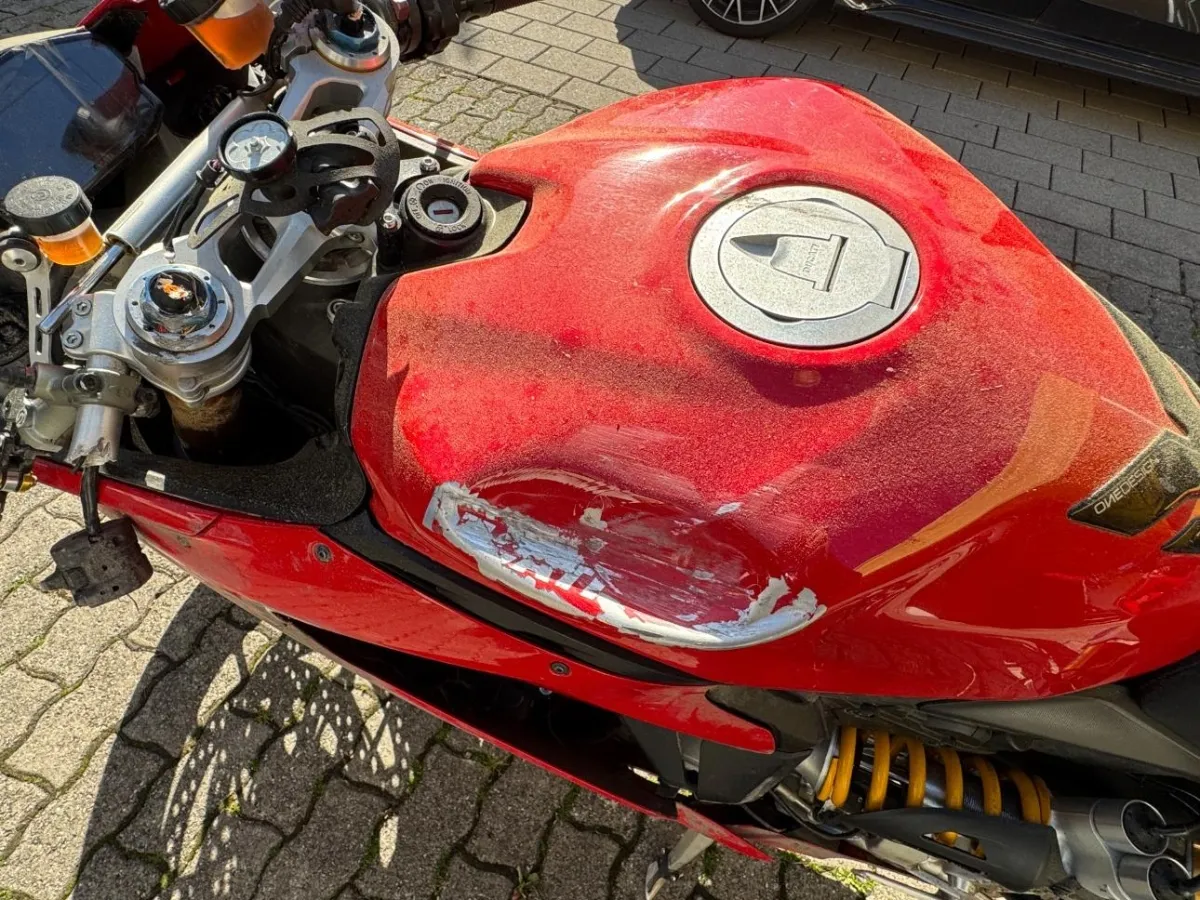 Ducati Panigale 1199, 184 PS — zdjęcie 13