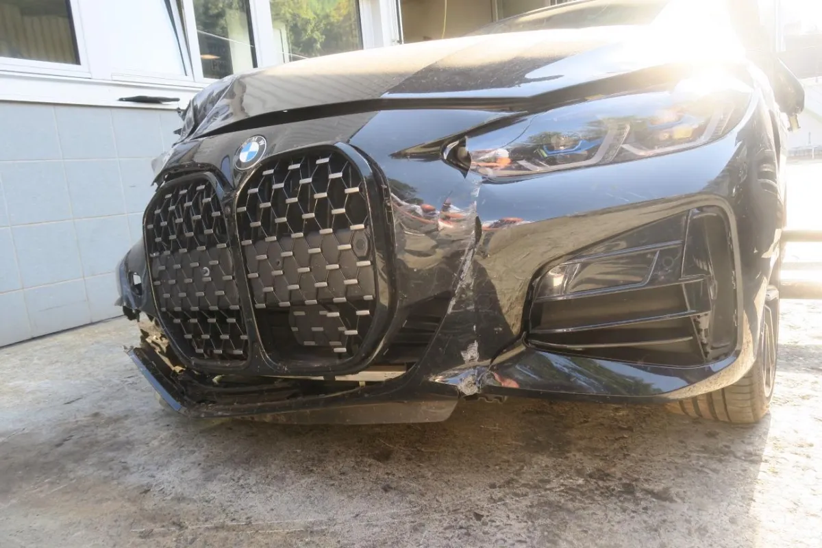 BMW M440i xDrive 48V Cabrio, 374 PS — zdjęcie 4
