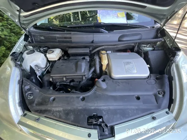 Toyota Prius 1.5 16V HSD, 77 PS — zdjęcie 10