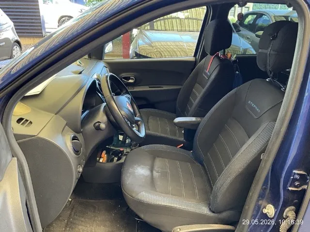 Dacia Lodgy TCE 130 Celebration 7PL 1.3, 131 PS — zdjęcie 7