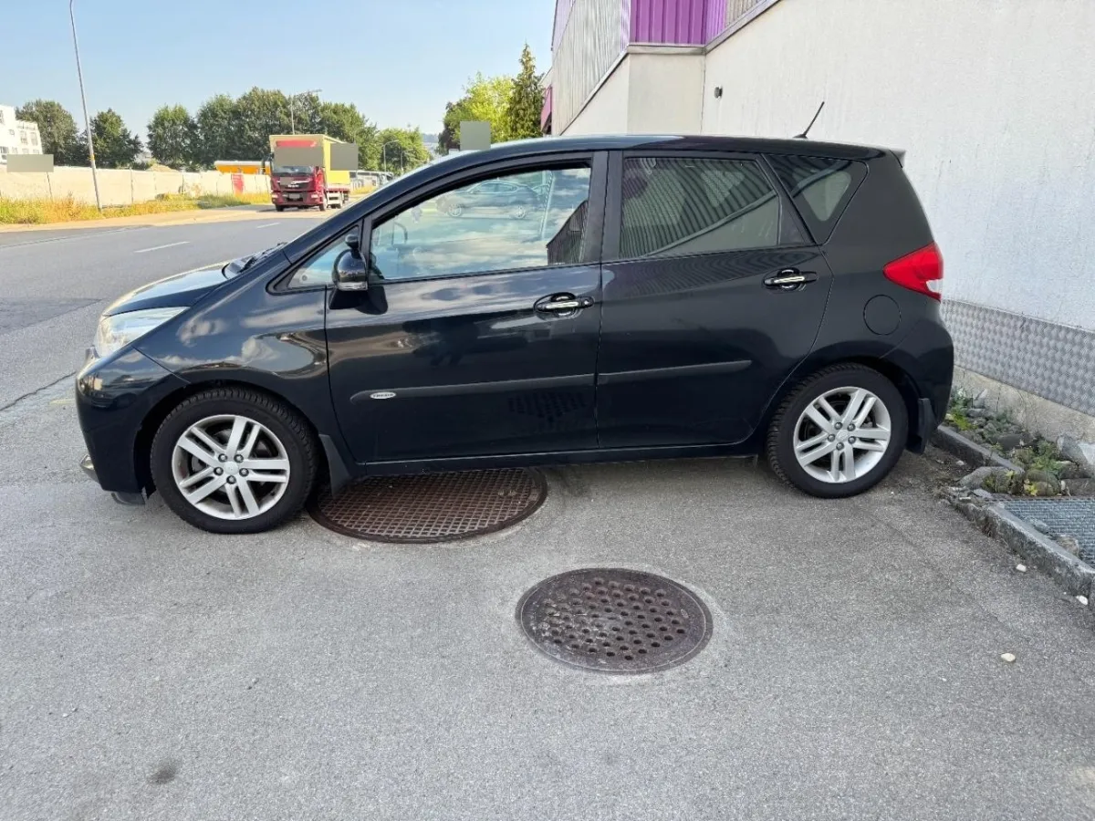 Subaru Trezia - ab 11.2010 Trezia Swiss, 90 PS — zdjęcie 3