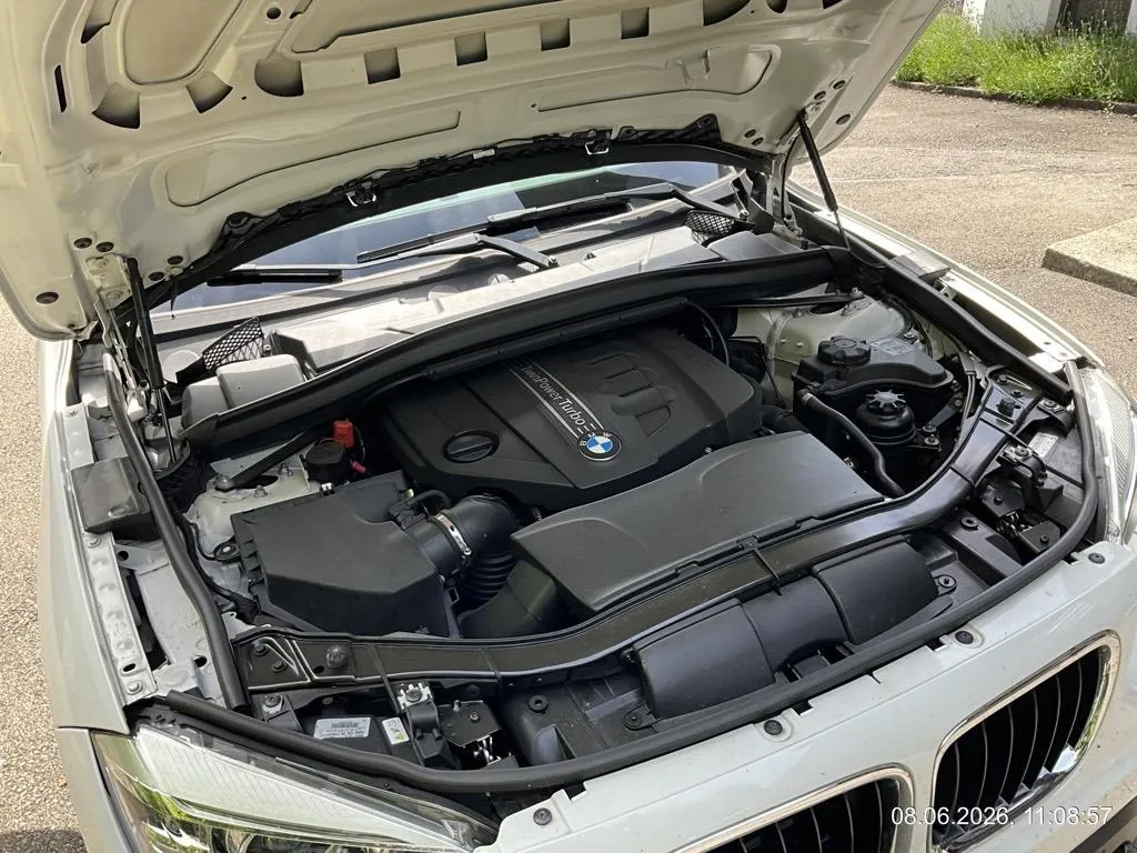 BMW X1 xDrive20d, 184 PS — zdjęcie 13