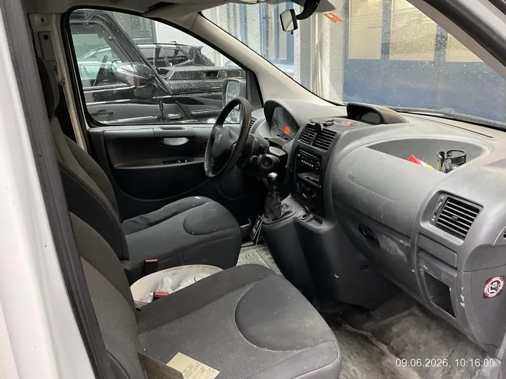 Peugeot Expert 2.0 HDi , 128 PS — zdjęcie 14