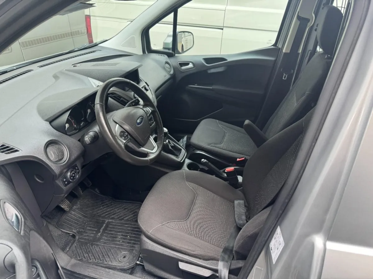 FORD Transit Courier 1.0 Amb., 100 PS — zdjęcie 5