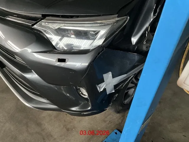 Toyota RAV4 2.0i VMa Sold MdS 2.0, 152 PS — zdjęcie 9