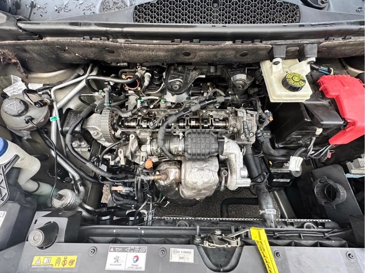 Peugeot Partner Tepee 1.6 e-HDI 92 Active EGS, 92 PS — zdjęcie 11