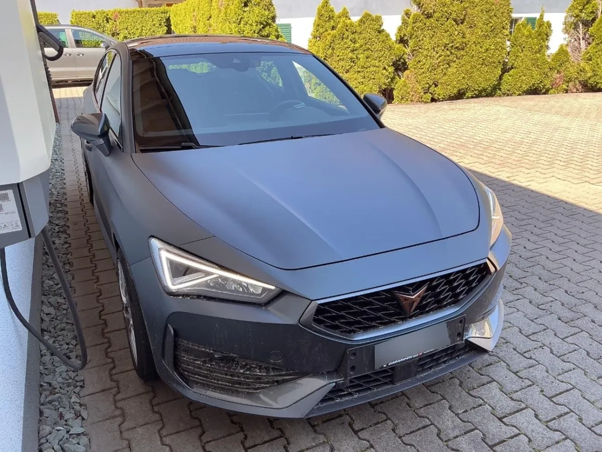 CUPRA Leon 1.4 eHybrid DSG, 150 PS — zdjęcie 4