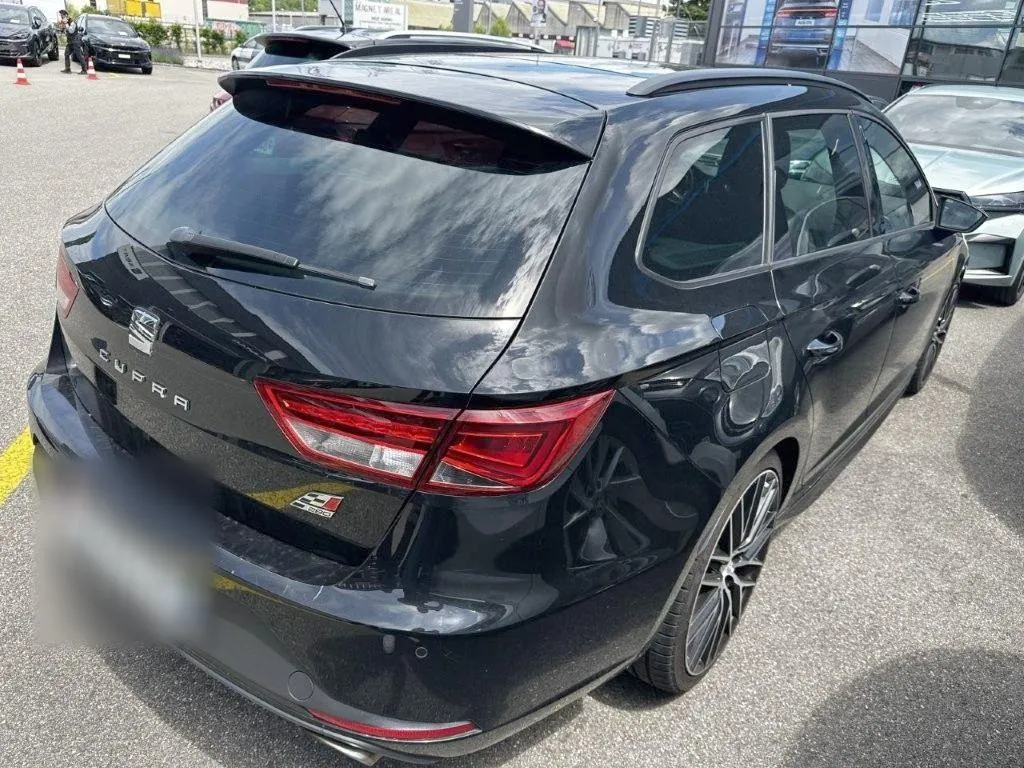 Seat Leon ST 2.0 TSI Cupra DSG 0.0, 280 PS — zdjęcie 3