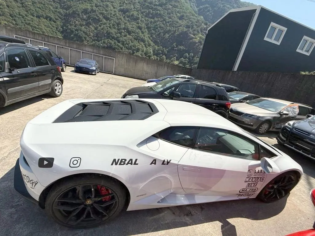 Lamborghini Huracan LP610-4 5.2, 609 PS — zdjęcie 8