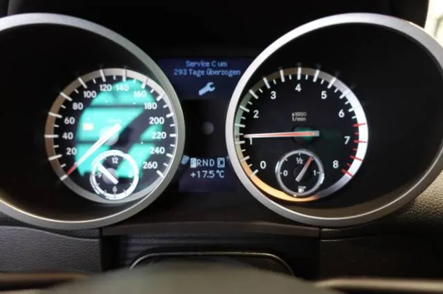 Mercedes-Benz SLK 300, 231 PS — zdjęcie 6