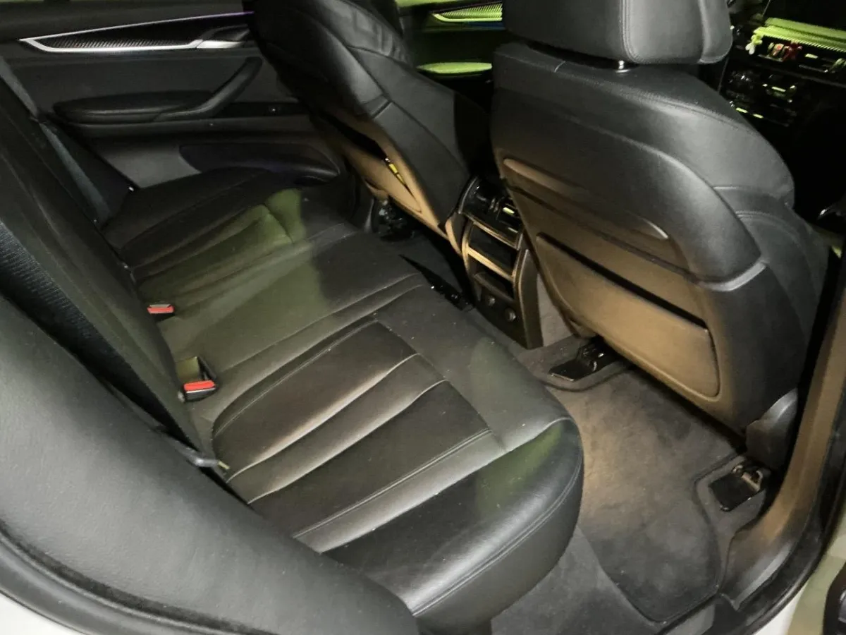 BMW X5 xDrive 30d 3.0, 257 PS — zdjęcie 6