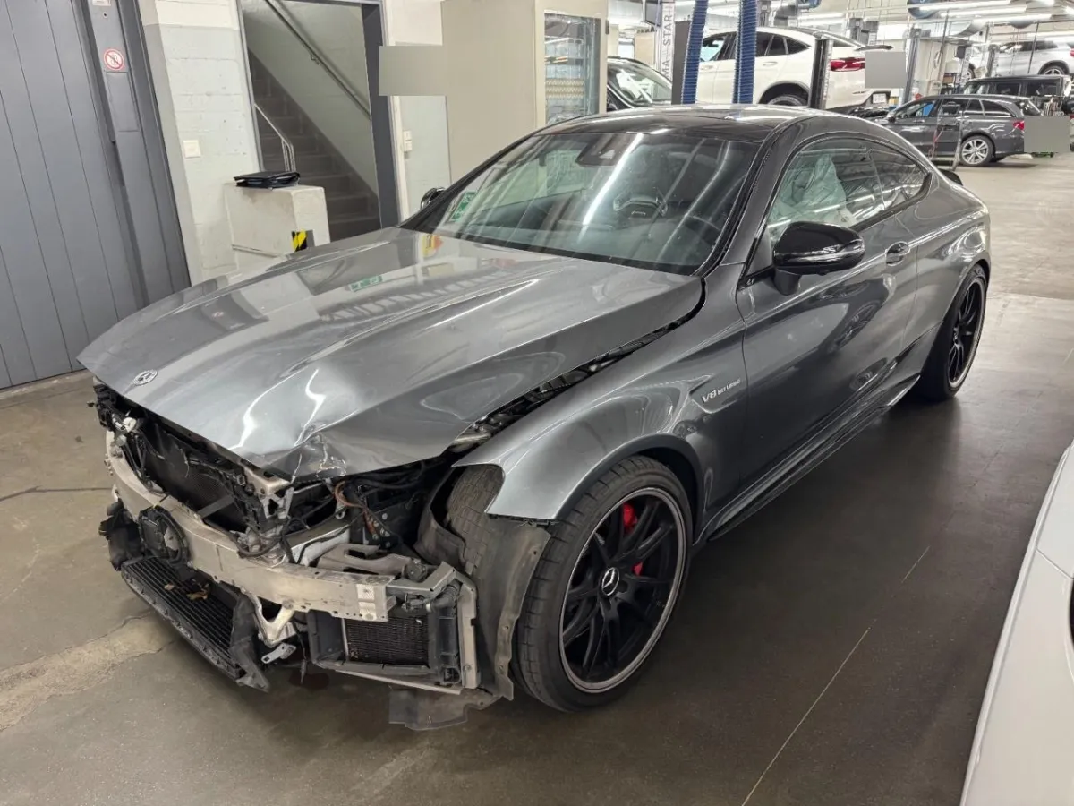 Mercedes-Benz C-Klasse Coupe AMG C 63 S , 508 PS