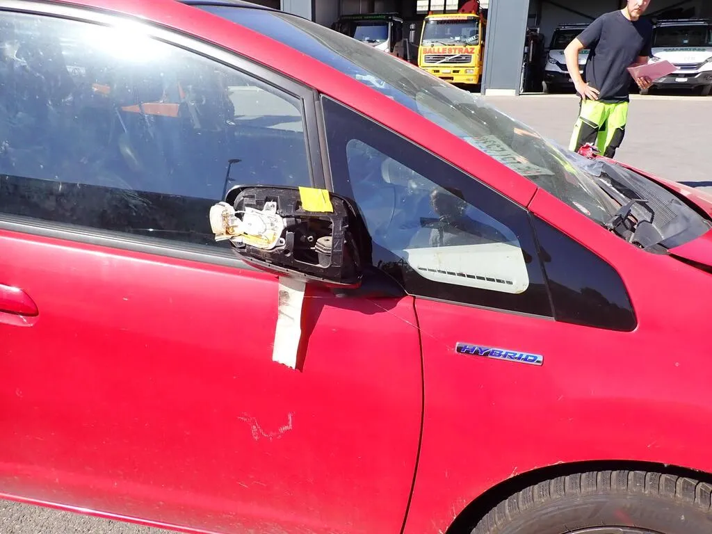 Honda Jazz 1.3i Hybrid Exclusive 1.3, 88 PS — zdjęcie 12