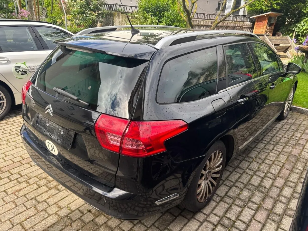 Citroën C5 3.0 V6 HDI TR 3.0, 241 PS — zdjęcie 2