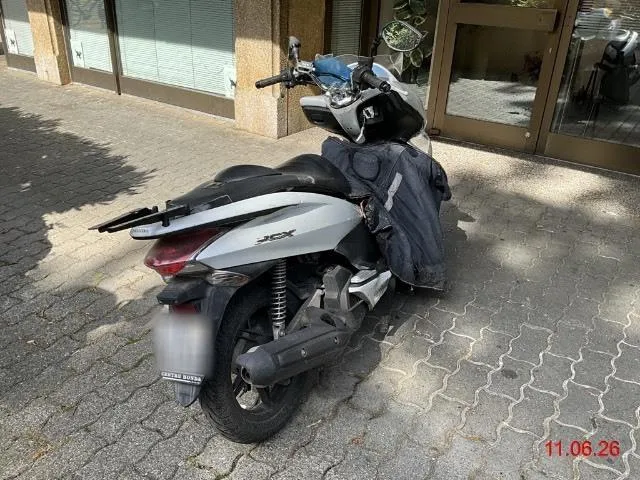 Honda PCX 125, 11 PS — zdjęcie 3