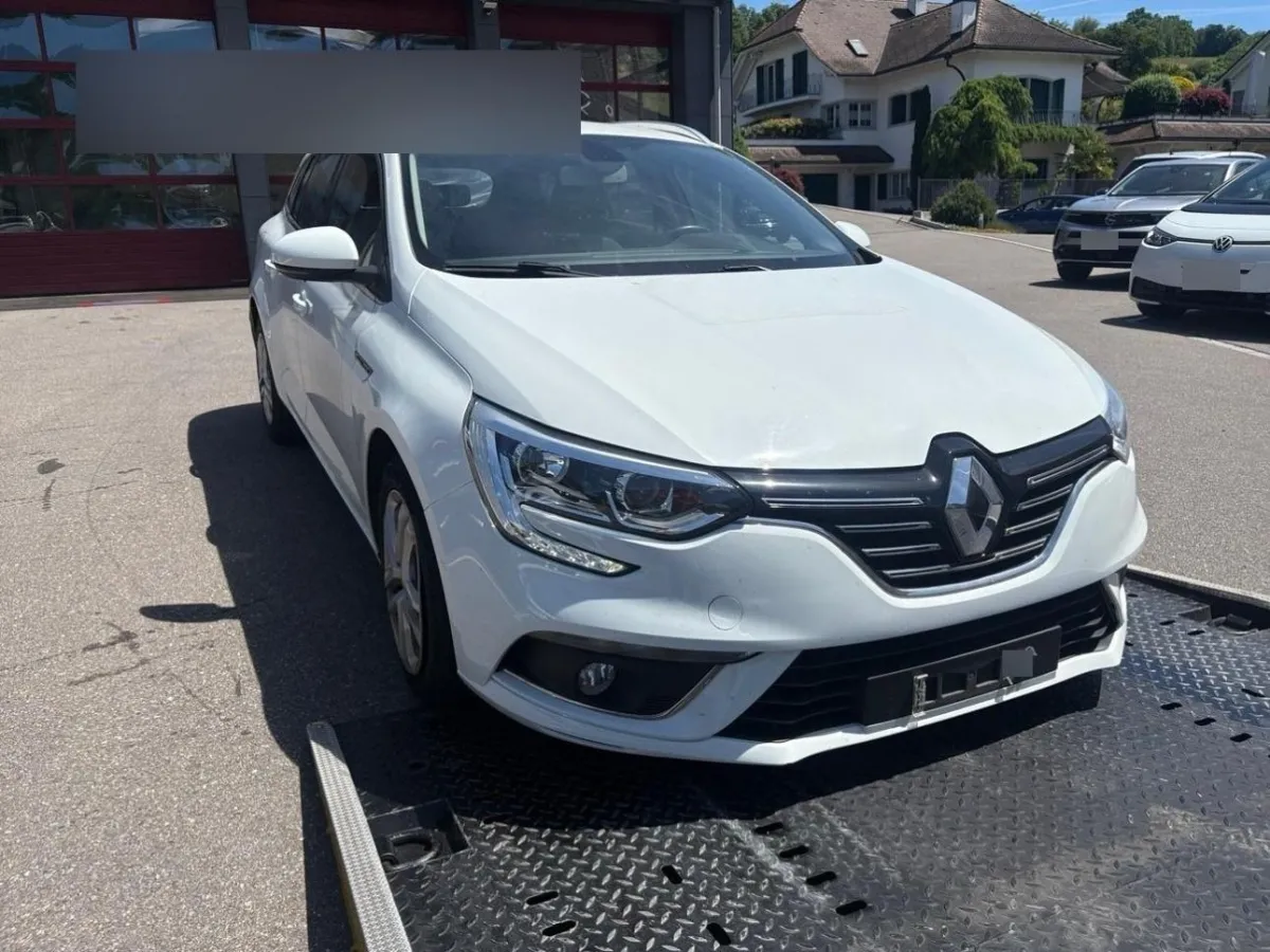 Renault Megane IV Grandtour Business, 115 PS — zdjęcie 1