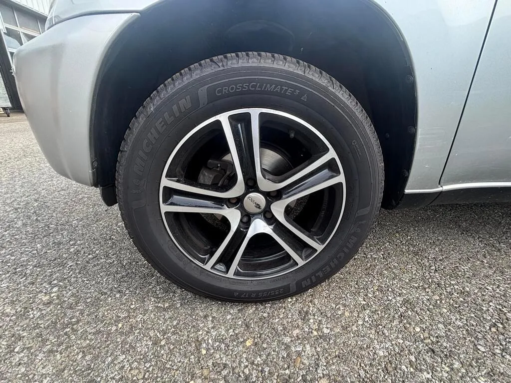 Toyota RAV4 2.0i 16V Linea Terra, 150 PS — zdjęcie 11