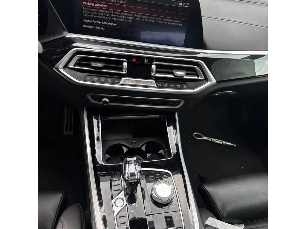 BMW X5 xDrive M50d, 400 PS — zdjęcie 9