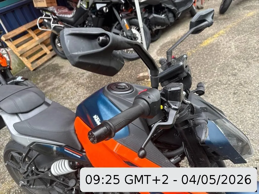KTM 125 Duke, 15 PS — zdjęcie 12