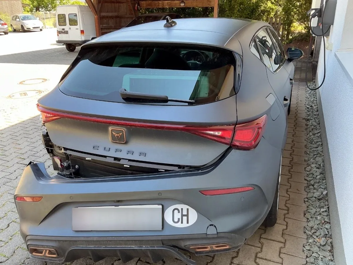 CUPRA Leon 1.4 eHybrid DSG, 150 PS — zdjęcie 3
