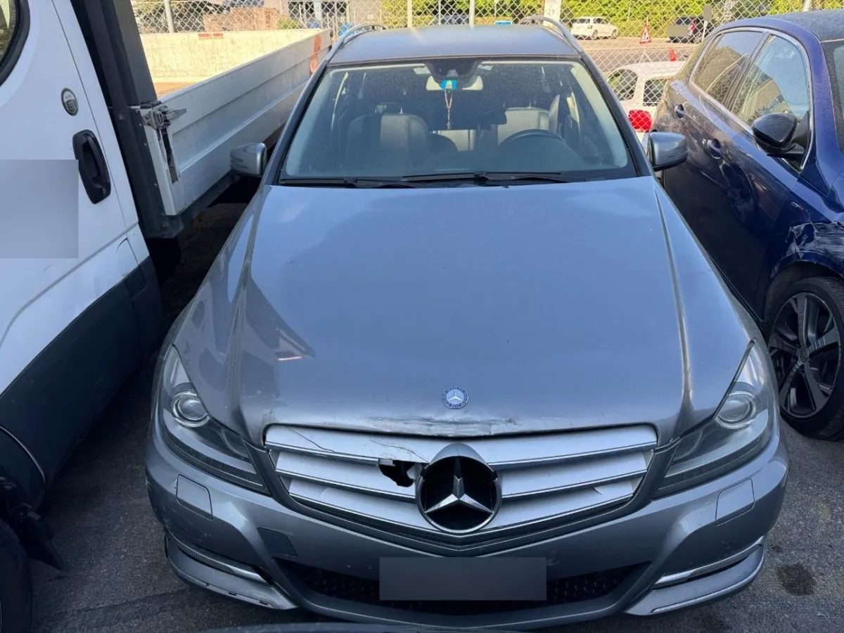 Mercedes-Benz C 220 CDI BlueEFFICIENCY , 170 PS — zdjęcie 2