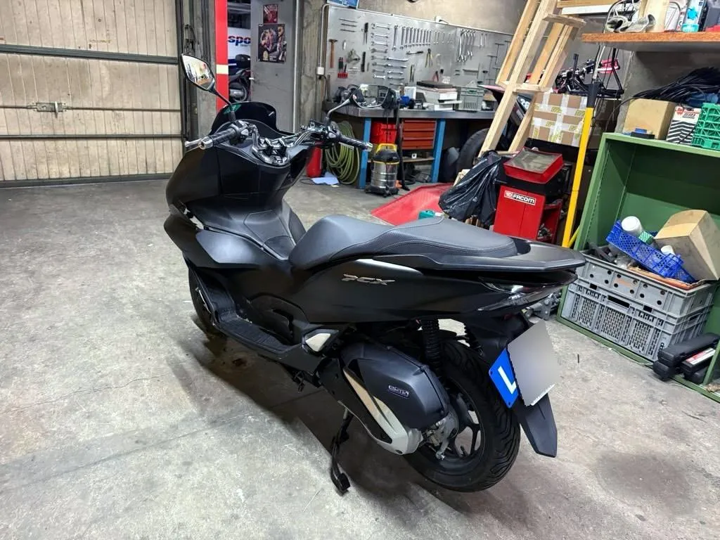 Honda PCX 125 , 12 PS — zdjęcie 1