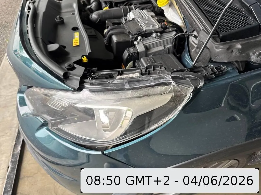 Peugeot 2008 1.2 e STT, 110 PS — zdjęcie 13