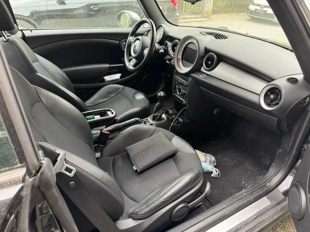 Mini II Cabrio - R57 Mini Cooper Cabrio 1.6, 122 PS — zdjęcie 9