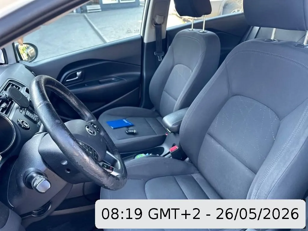 Kia Rio III Rio 1.4, 109 PS — zdjęcie 8